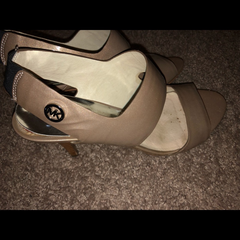 Metallic Tan